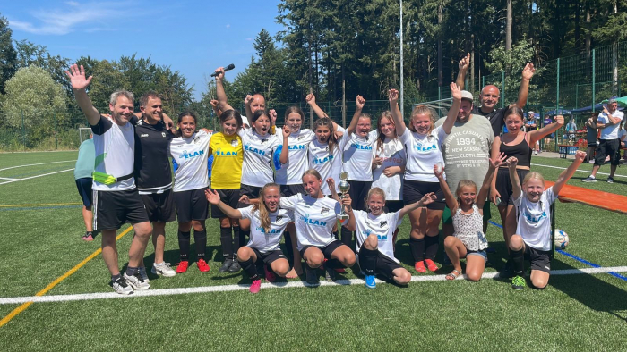 C-Juniorinnen gewinnen Heimturnier