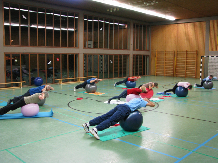 Hallen öffnen wieder