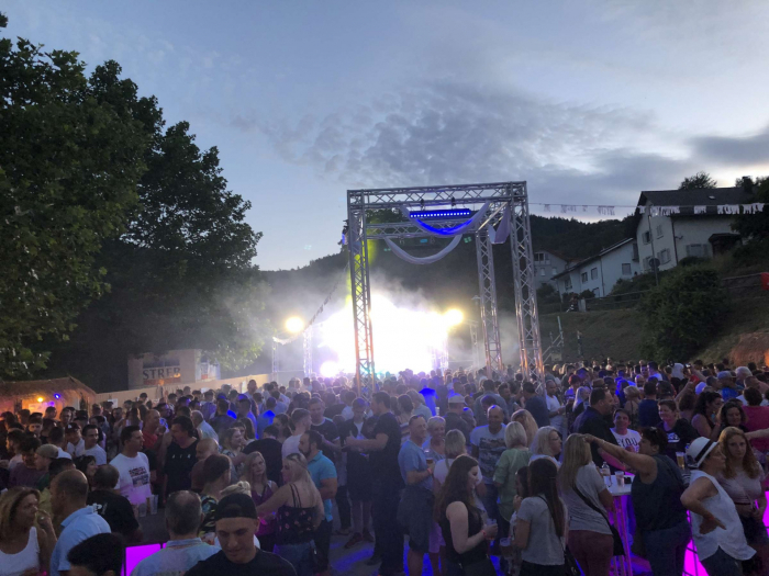 Riesenstimmung bei der Beachparty