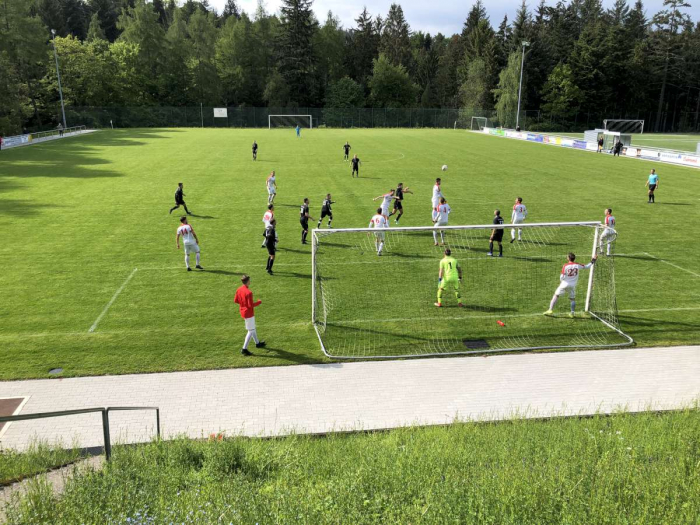 1. Mannschaft verliert, Zweite holt Punkt